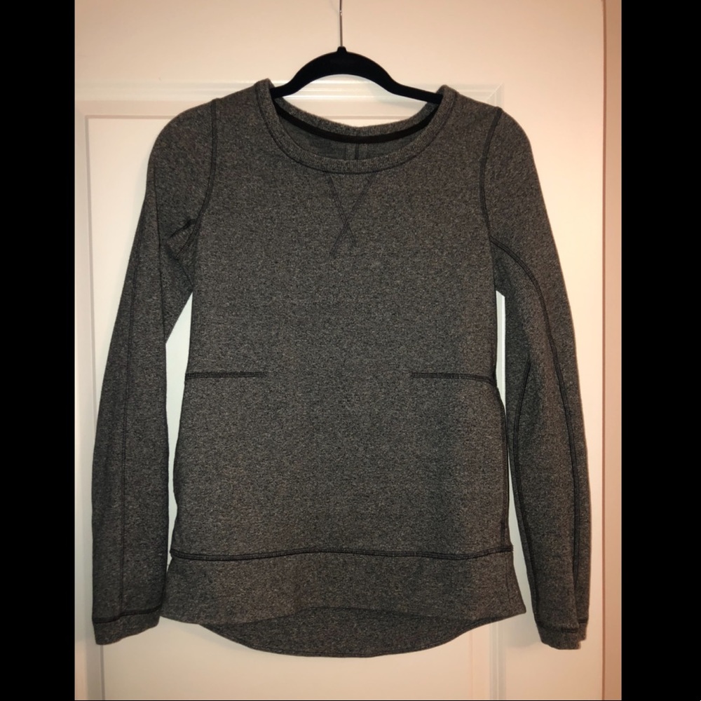Lululemon women’s pullover